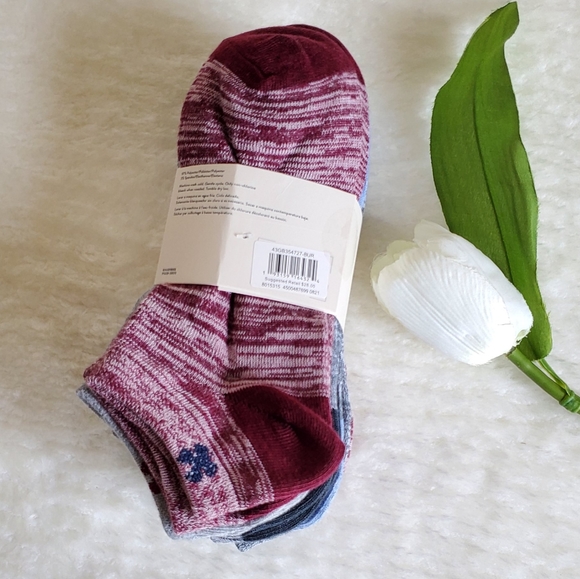 9 Pairs Lucky Brand No Show Socks - Picture 3 of 7